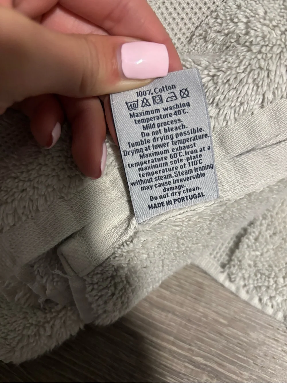 Set of 4 Cream Bath Towels cotton